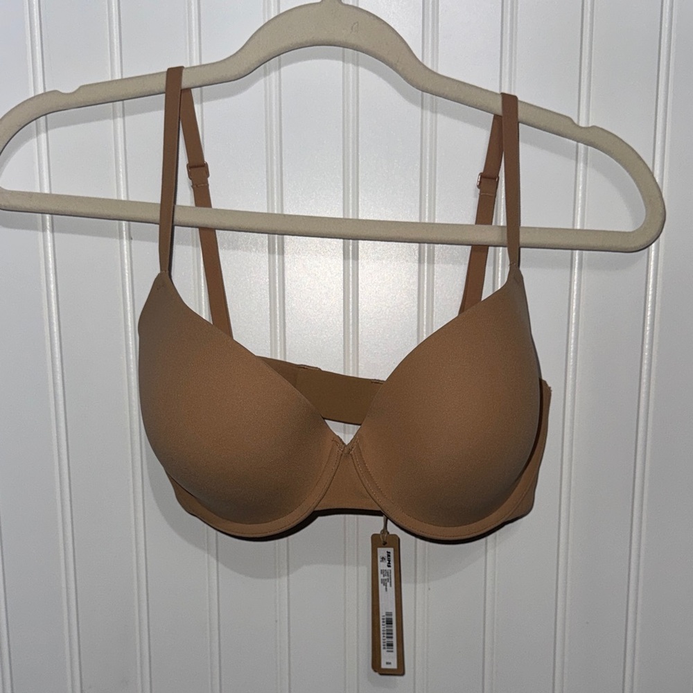 SKIMS Fits everybody t shirt bra
